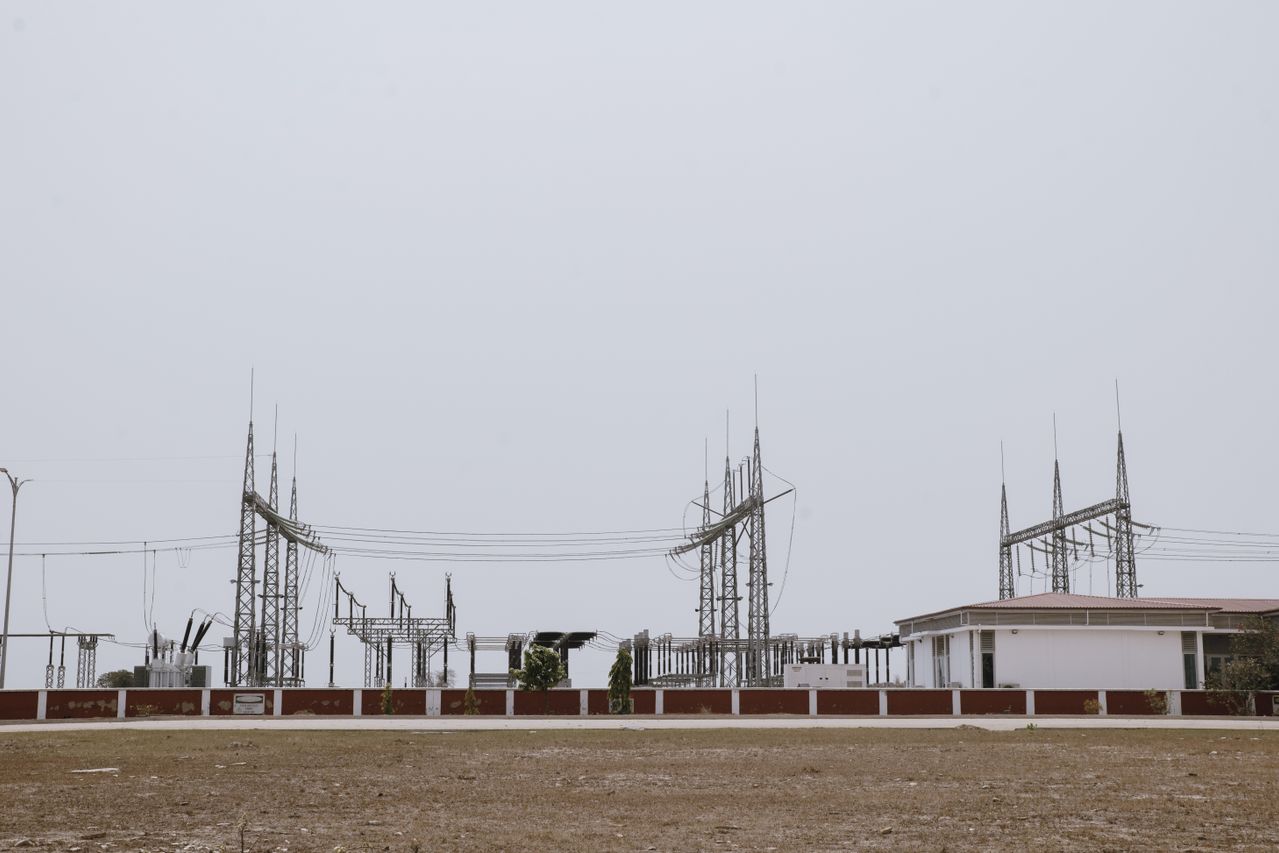 High-voltage power station